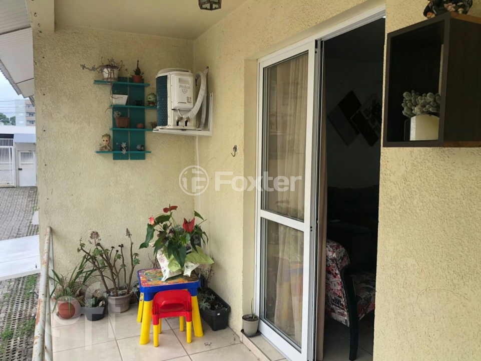 Casa à venda com 2 quartos, 110m² - Foto 8