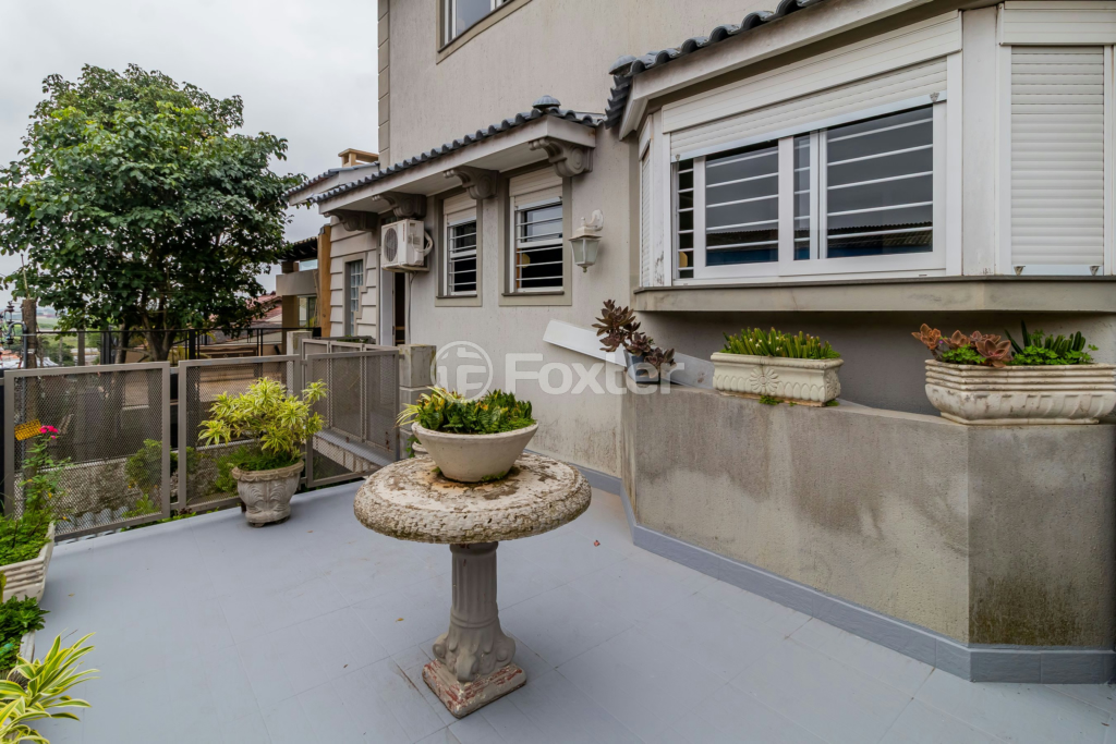 Casa à venda com 4 quartos, 400m² - Foto 68