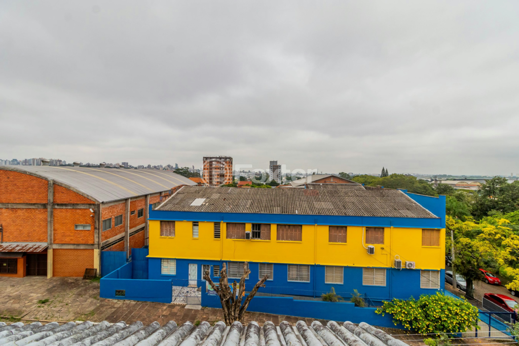 Casa à venda com 4 quartos, 400m² - Foto 35