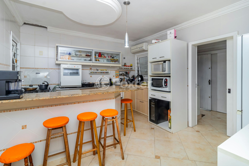 Casa à venda com 4 quartos, 400m² - Foto 42