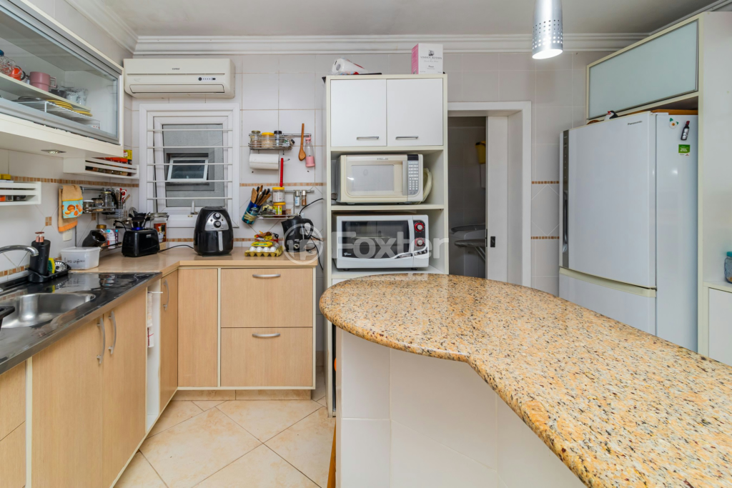 Casa à venda com 4 quartos, 400m² - Foto 46