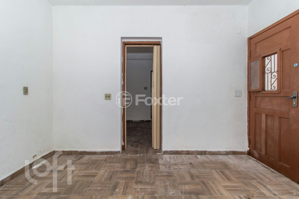 Casa à venda com 4 quartos, 168m² - Foto 2