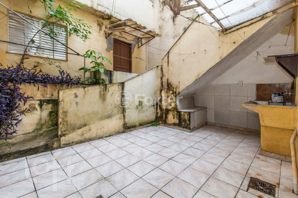 Casa à venda com 4 quartos, 168m² - Foto 26