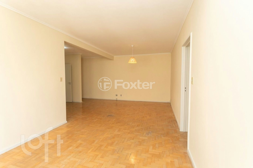 Apartamento à venda com 3 quartos, 116m² - Foto 2
