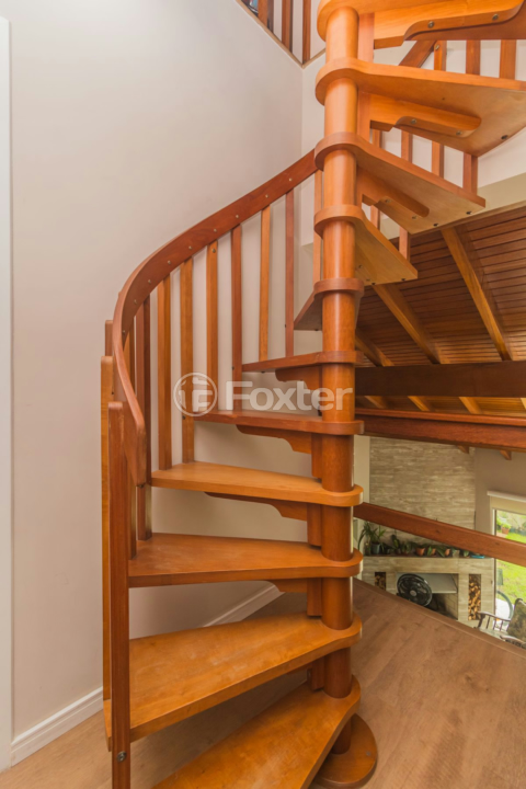 Casa à venda com 4 quartos, 300m² - Foto 31