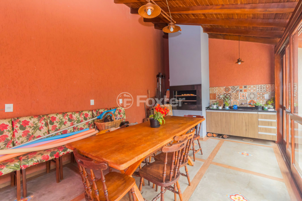 Casa à venda com 4 quartos, 300m² - Foto 34