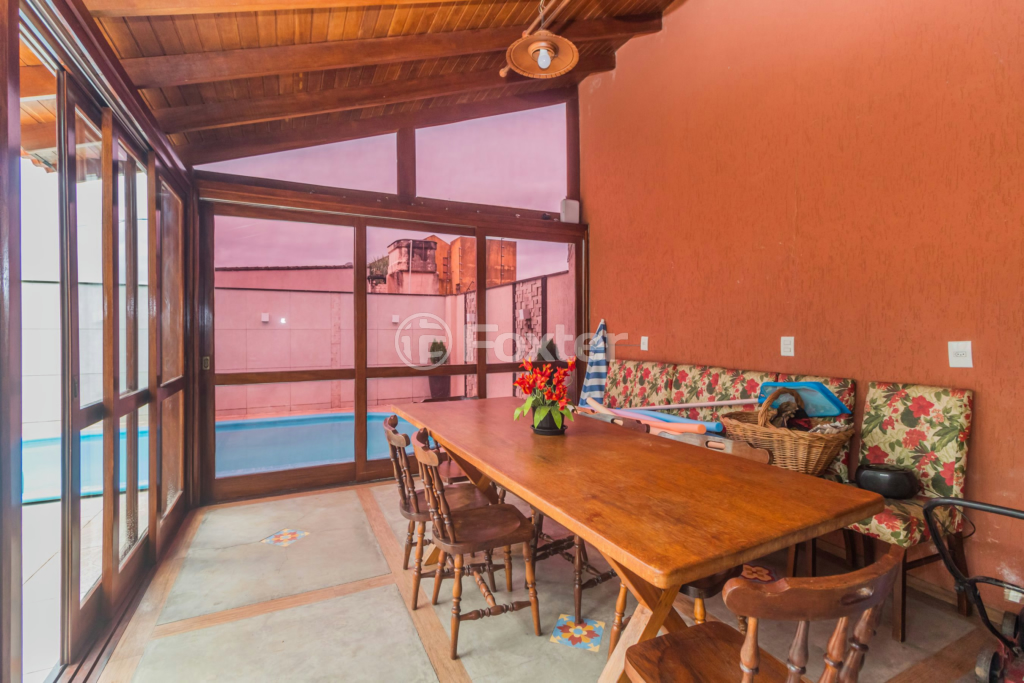 Casa à venda com 4 quartos, 300m² - Foto 36