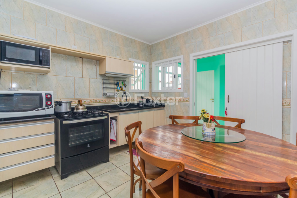Casa à venda com 4 quartos, 300m² - Foto 43
