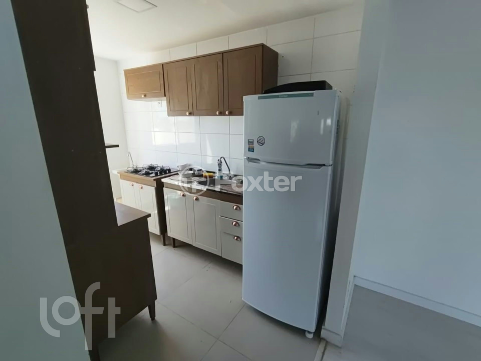 Apartamento à venda com 2 quartos, 44m² - Foto 6