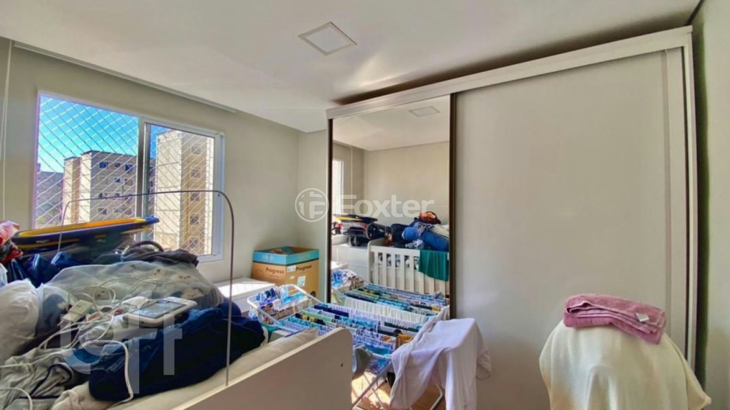 Apartamento à venda com 2 quartos, 48m² - Foto 31