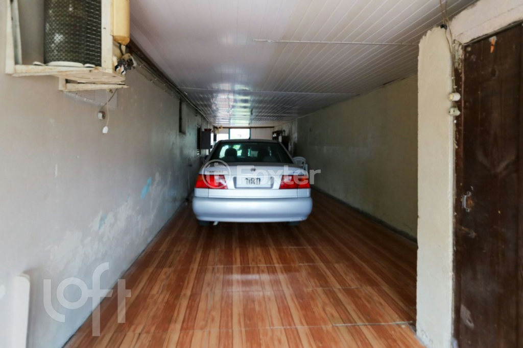 Casa à venda com 3 quartos, 70m² - Foto 2