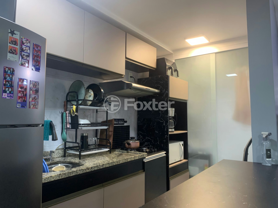 Apartamento à venda com 2 quartos, 67m² - Foto 4