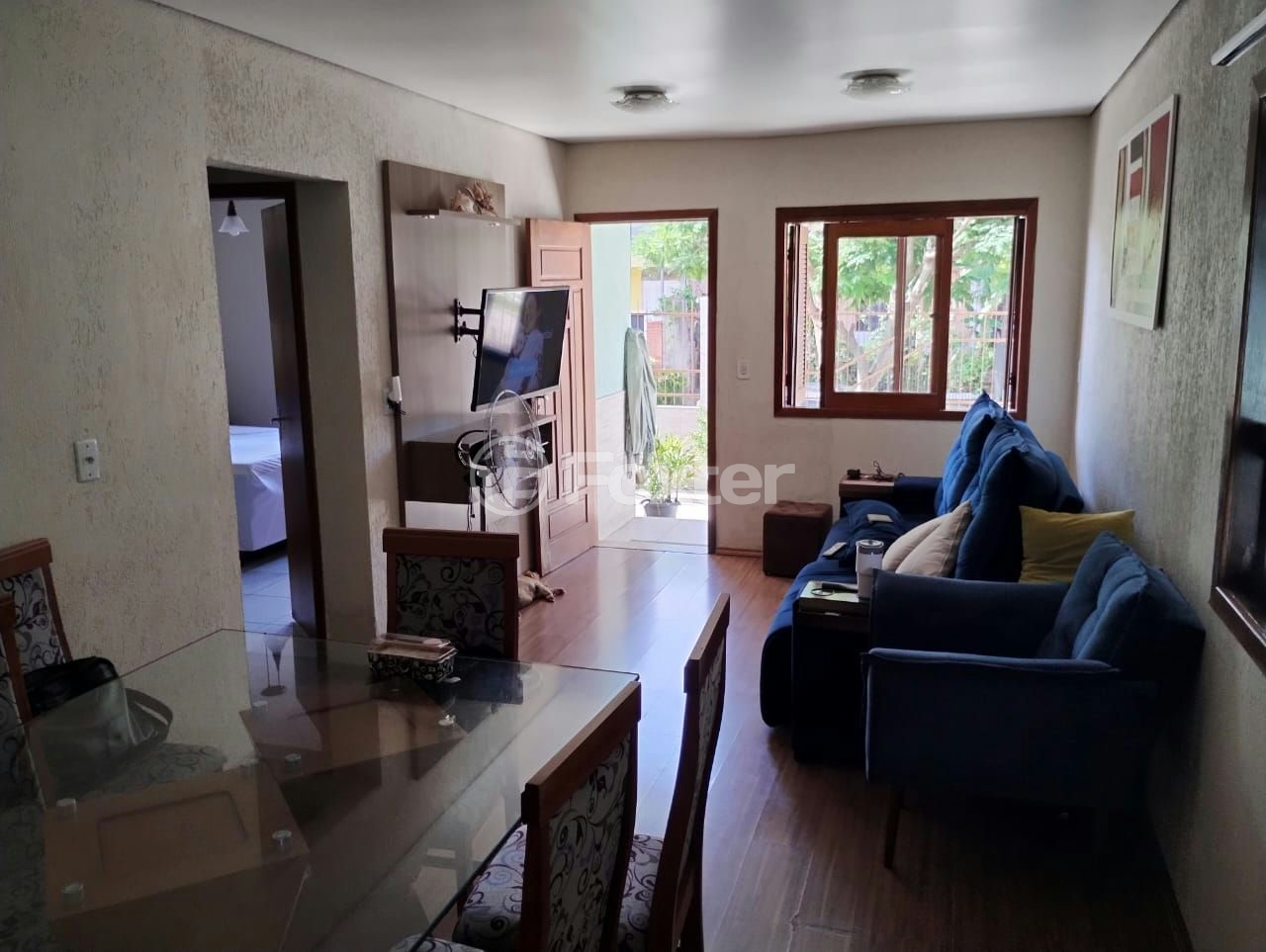 Casa à venda com 3 quartos, 120m² - Foto 1