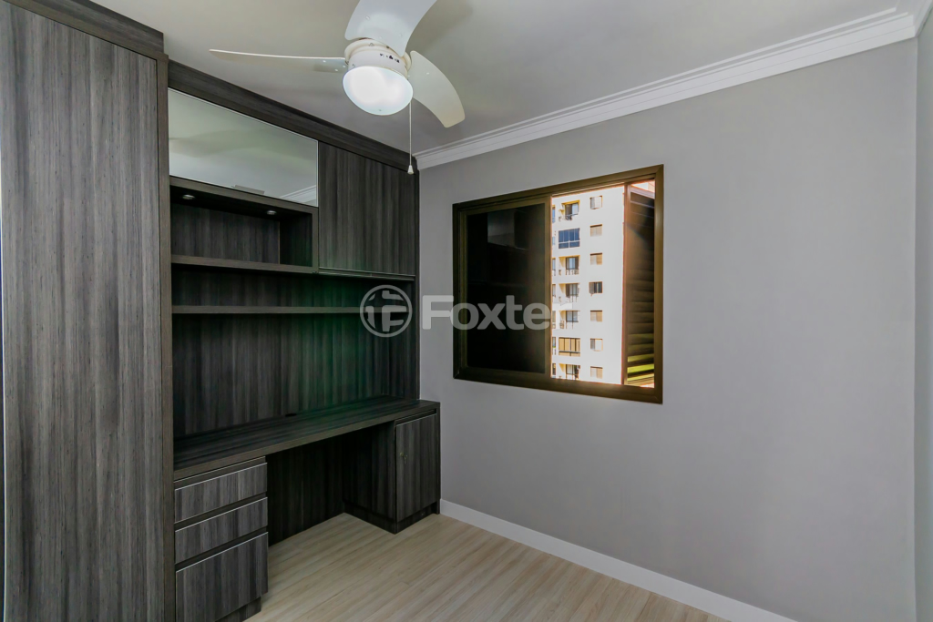 Apartamento à venda com 2 quartos, 57m² - Foto 7