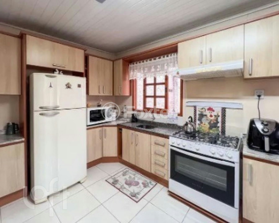 Casa à venda com 3 quartos, 119m² - Foto 7
