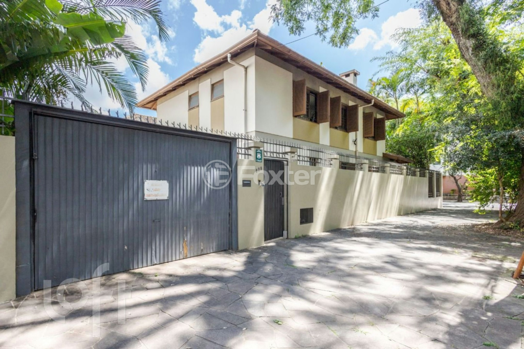 Casa à venda com 4 quartos, 271m² - Foto 35