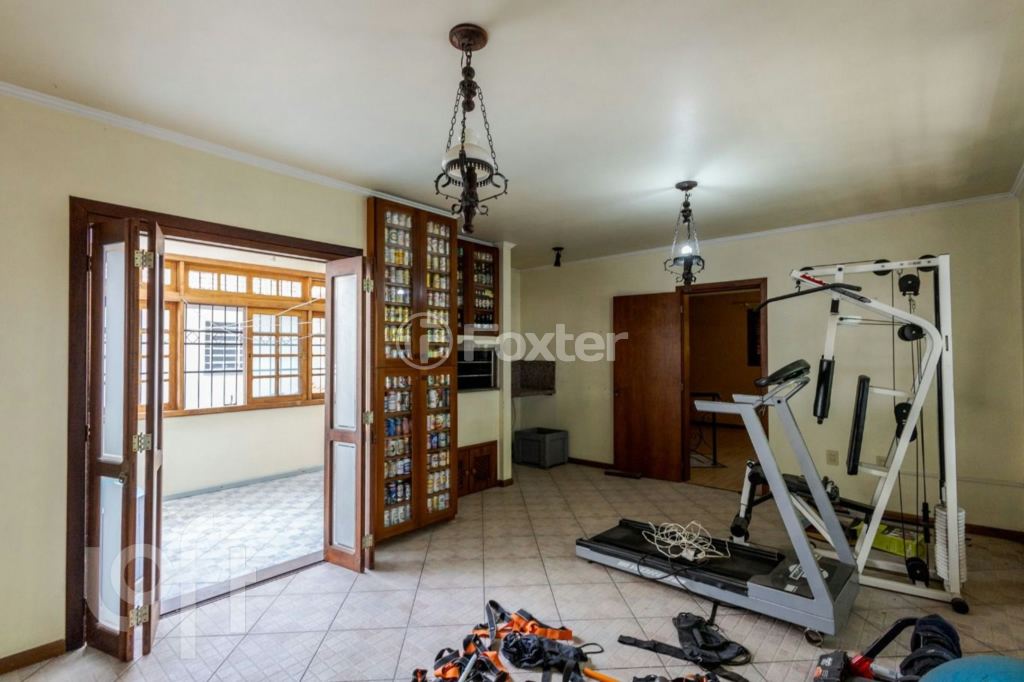 Casa à venda com 4 quartos, 271m² - Foto 27