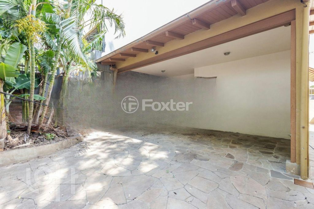 Casa à venda com 4 quartos, 271m² - Foto 12