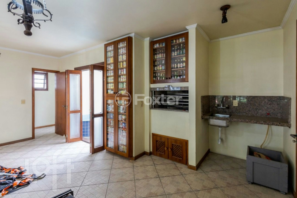 Casa à venda com 4 quartos, 271m² - Foto 28