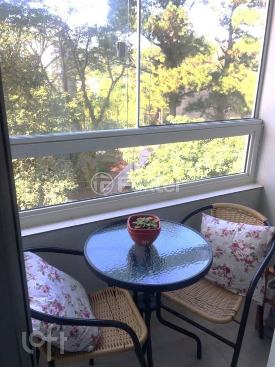 Apartamento à venda com 2 quartos, 57m² - Foto 10