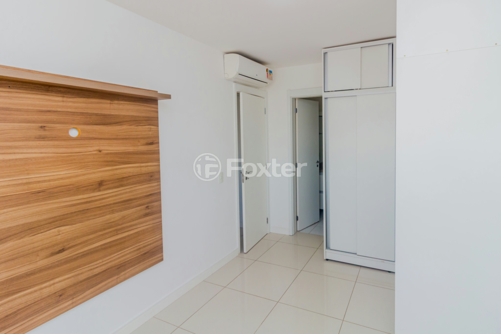 Apartamento à venda com 2 quartos, 67m² - Foto 10