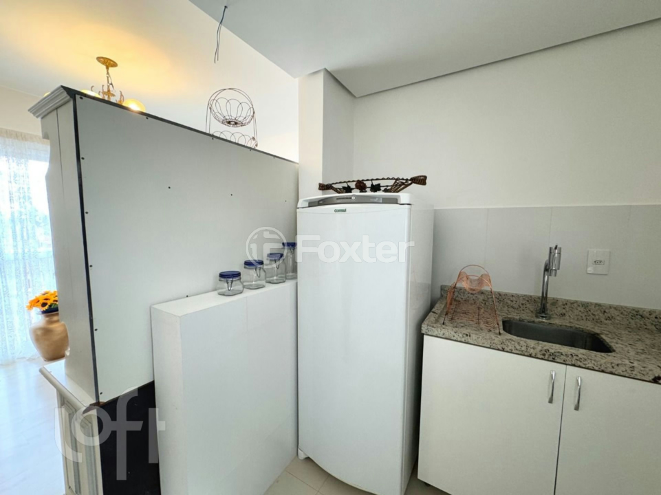 Apartamento à venda com 2 quartos, 47m² - Foto 6