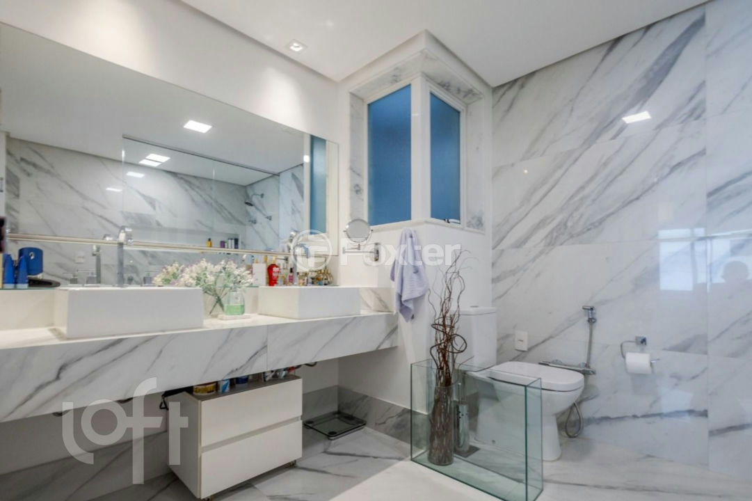 Apartamento à venda com 3 quartos, 219m² - Foto 18