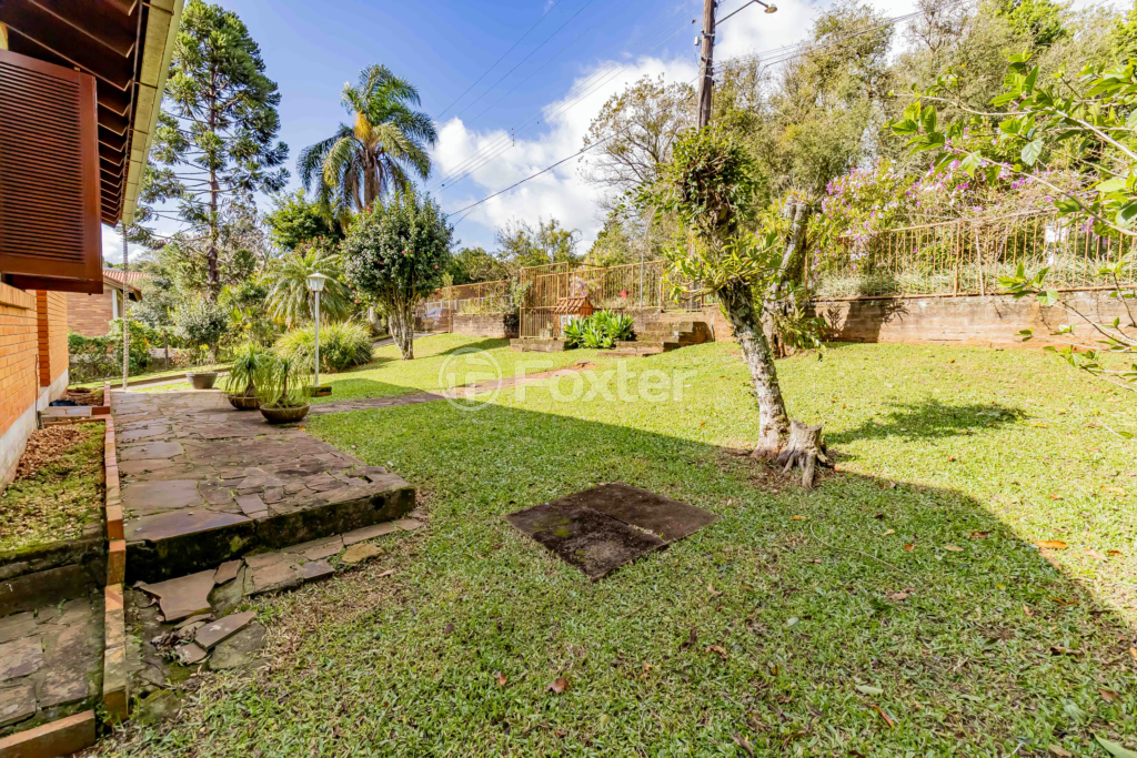 Casa de Condomínio à venda com 3 quartos, 1575m² - Foto 42