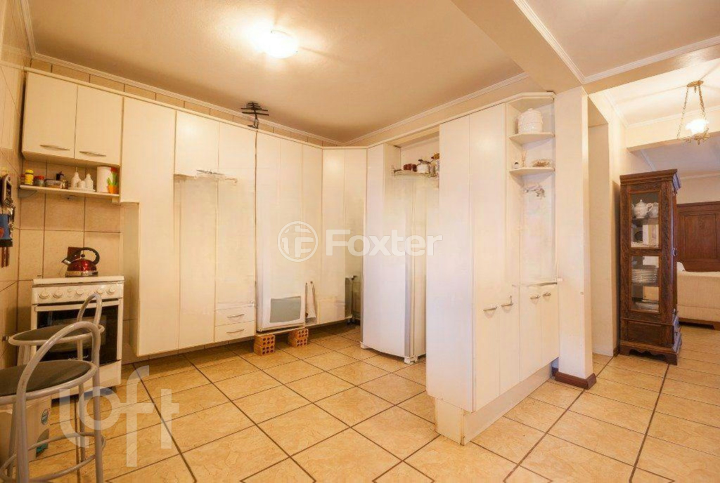 Casa de Condomínio à venda com 4 quartos, 267m² - Foto 7