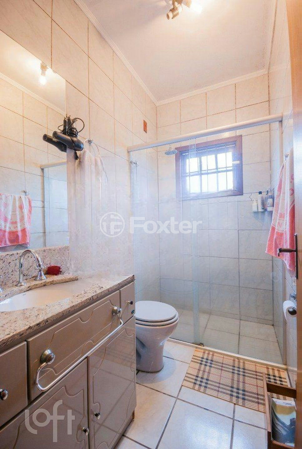 Casa de Condomínio à venda com 4 quartos, 267m² - Foto 9
