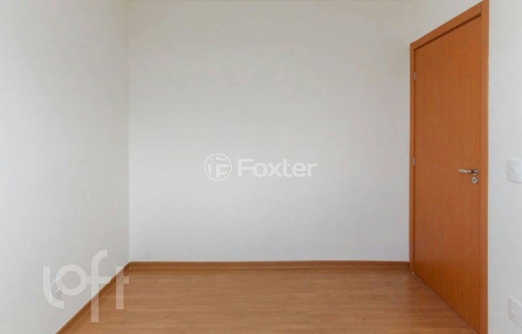 Apartamento à venda com 2 quartos, 40m² - Foto 7