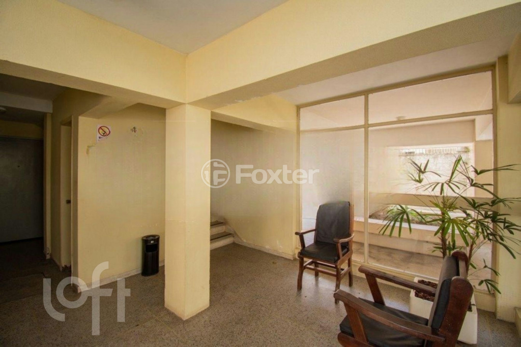 Apartamento à venda com 2 quartos, 72m² - Foto 20