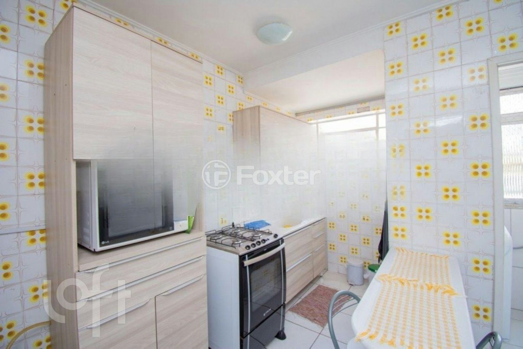 Apartamento à venda com 2 quartos, 72m² - Foto 3