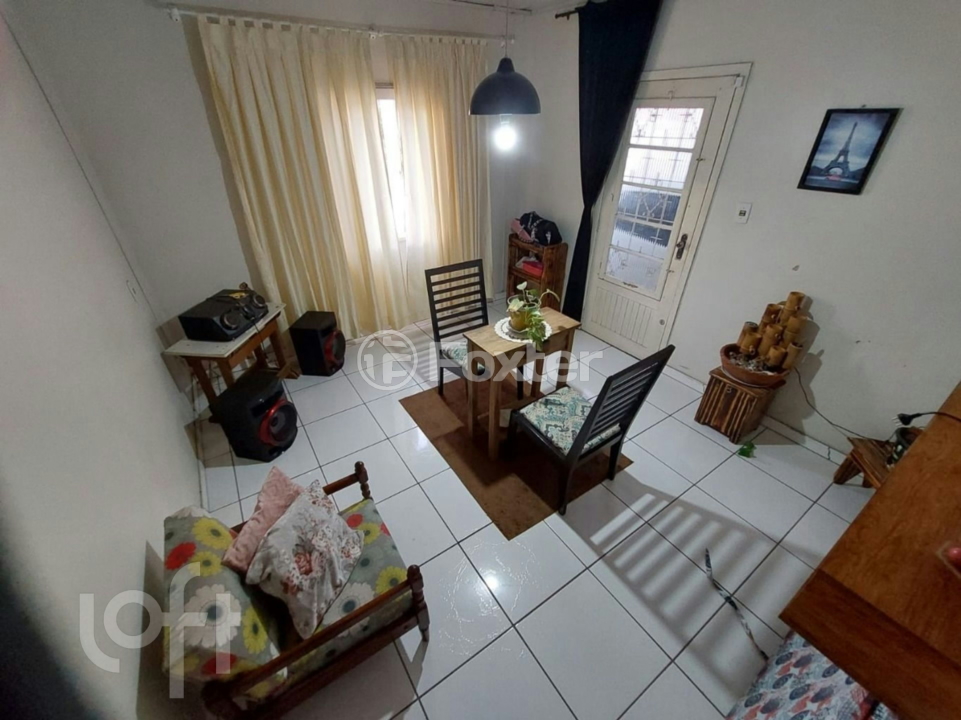 Casa à venda com 3 quartos, 154m² - Foto 2