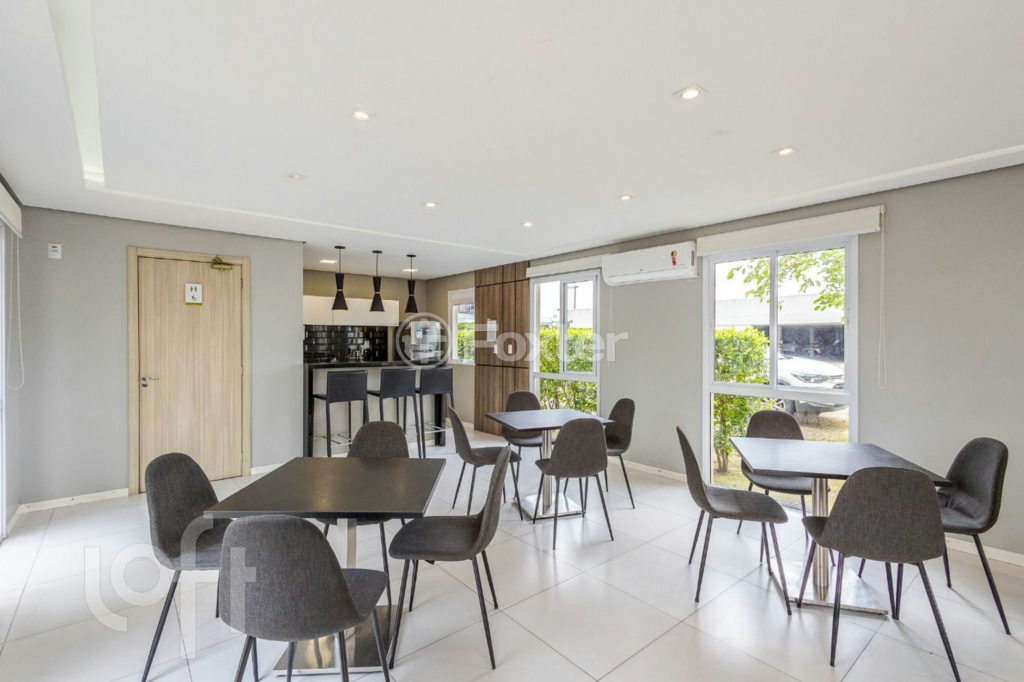Apartamento à venda com 2 quartos, 58m² - Foto 38