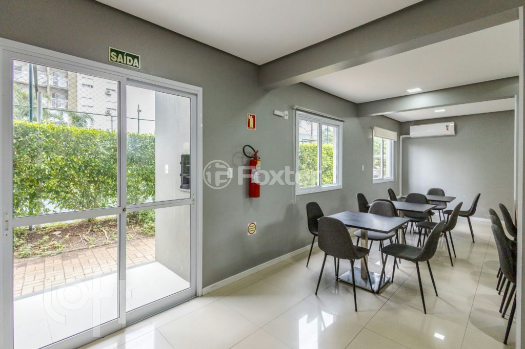 Apartamento à venda com 2 quartos, 58m² - Foto 42