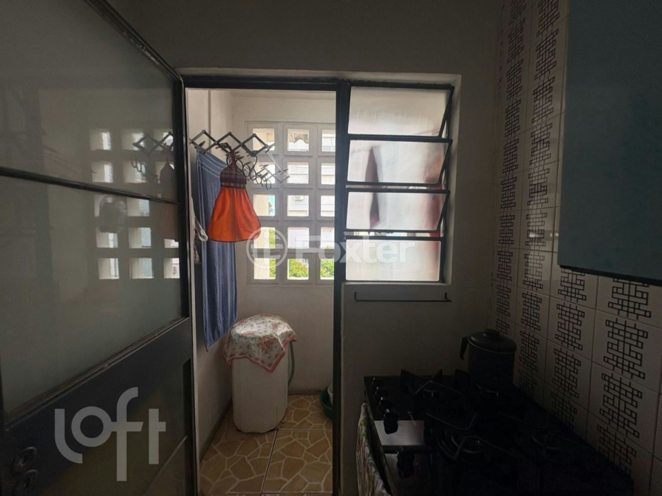 Apartamento à venda com 2 quartos, 68m² - Foto 31