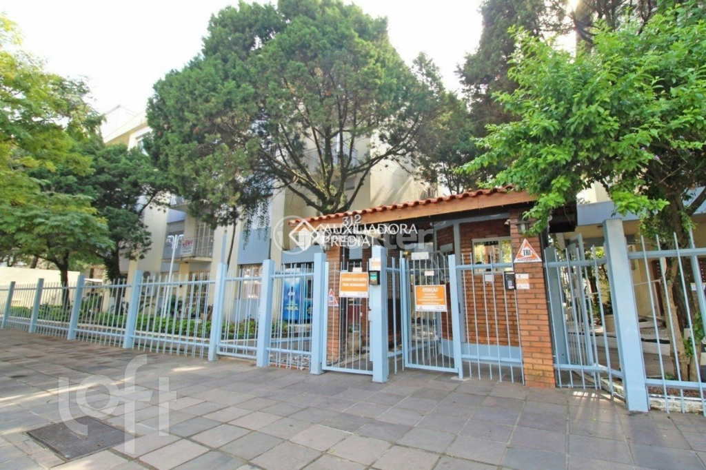 Apartamento à venda com 2 quartos, 68m² - Foto 32