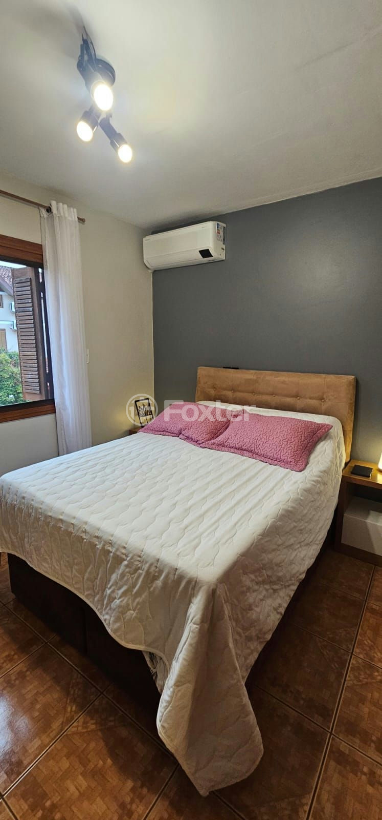 Casa de Condomínio à venda com 3 quartos, 100m² - Foto 2