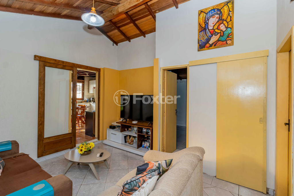 Casa à venda com 3 quartos, 300m² - Foto 4