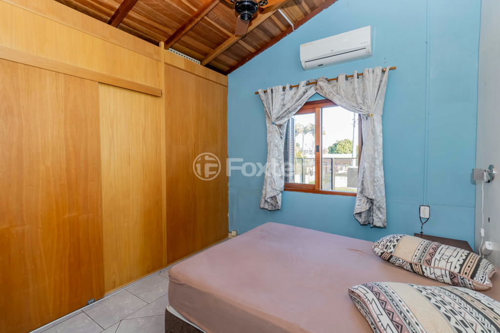 Casa à venda com 3 quartos, 300m² - Foto 31