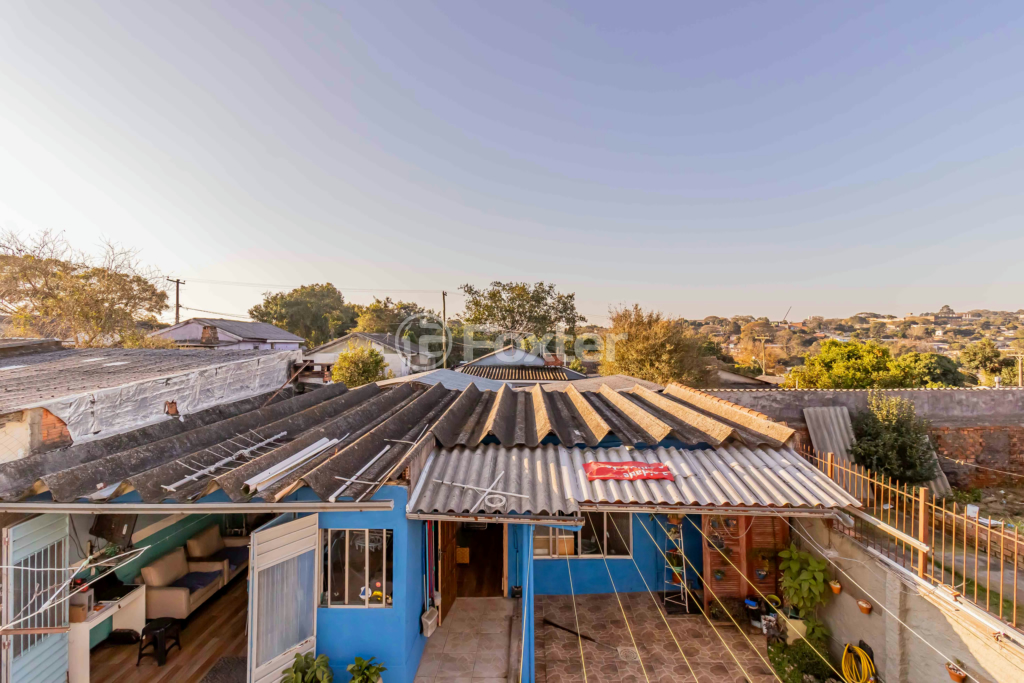 Casa à venda com 3 quartos, 300m² - Foto 57