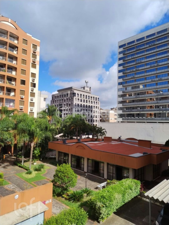 Apartamento à venda com 3 quartos, 70m² - Foto 4