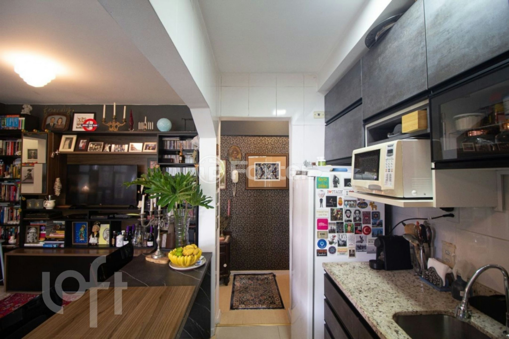 Apartamento à venda com 1 quarto, 50m² - Foto 4