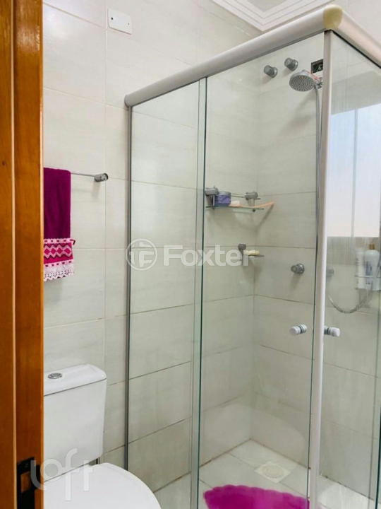 Casa à venda com 3 quartos, 185m² - Foto 2