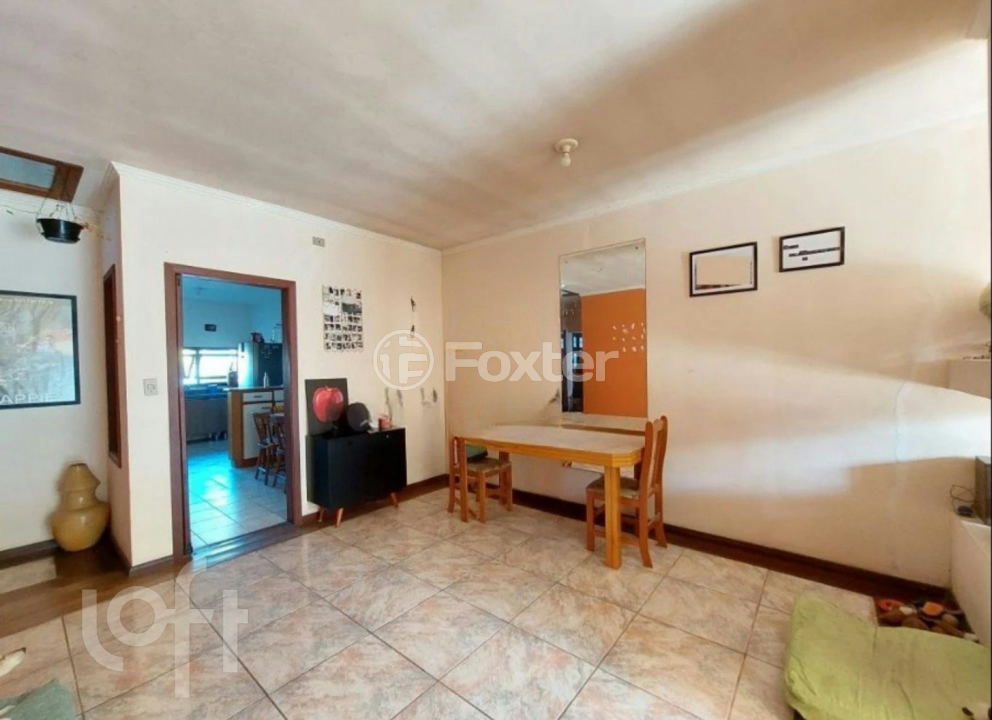 Casa à venda com 3 quartos, 223m² - Foto 7