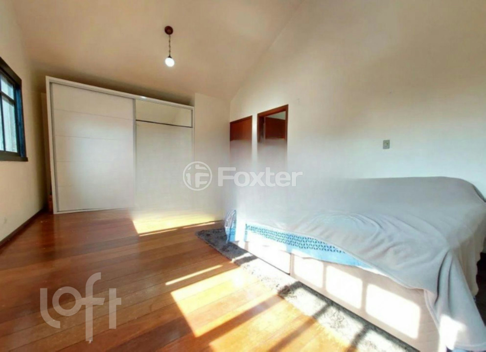 Casa à venda com 3 quartos, 223m² - Foto 12