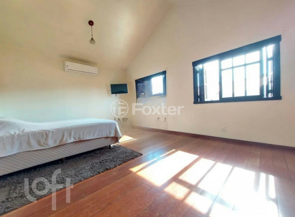 Casa à venda com 3 quartos, 223m² - Foto 13