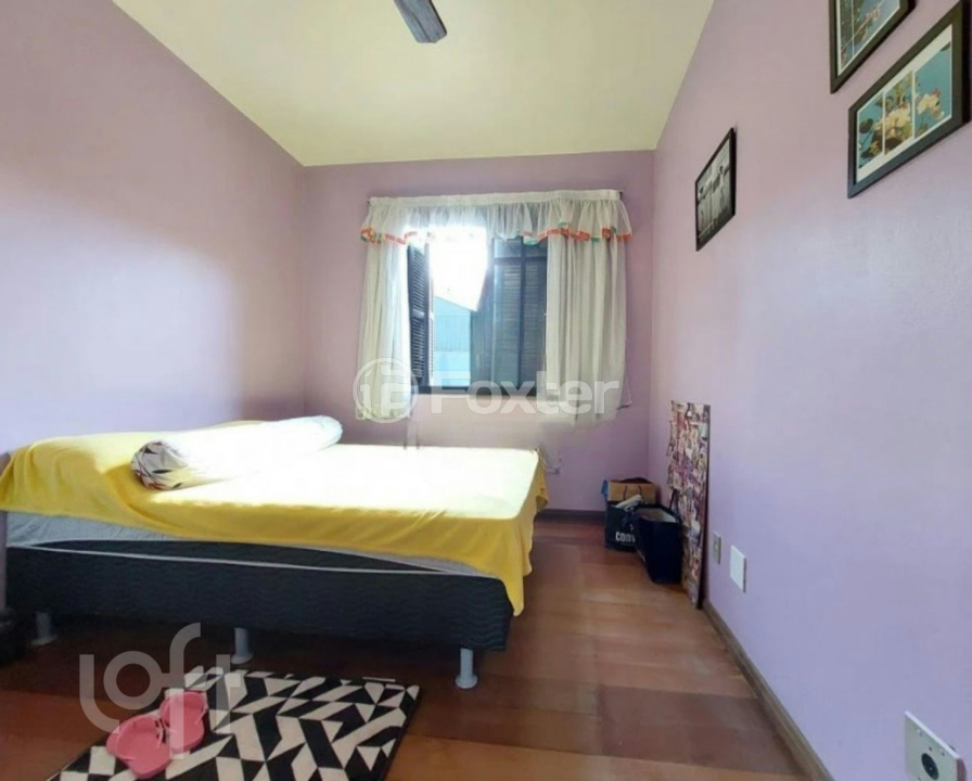 Casa à venda com 3 quartos, 223m² - Foto 18