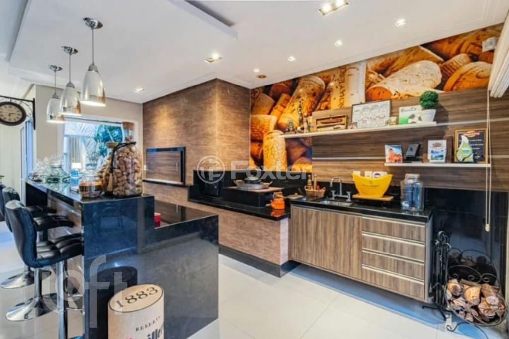 Casa à venda com 3 quartos, 297m² - Foto 5